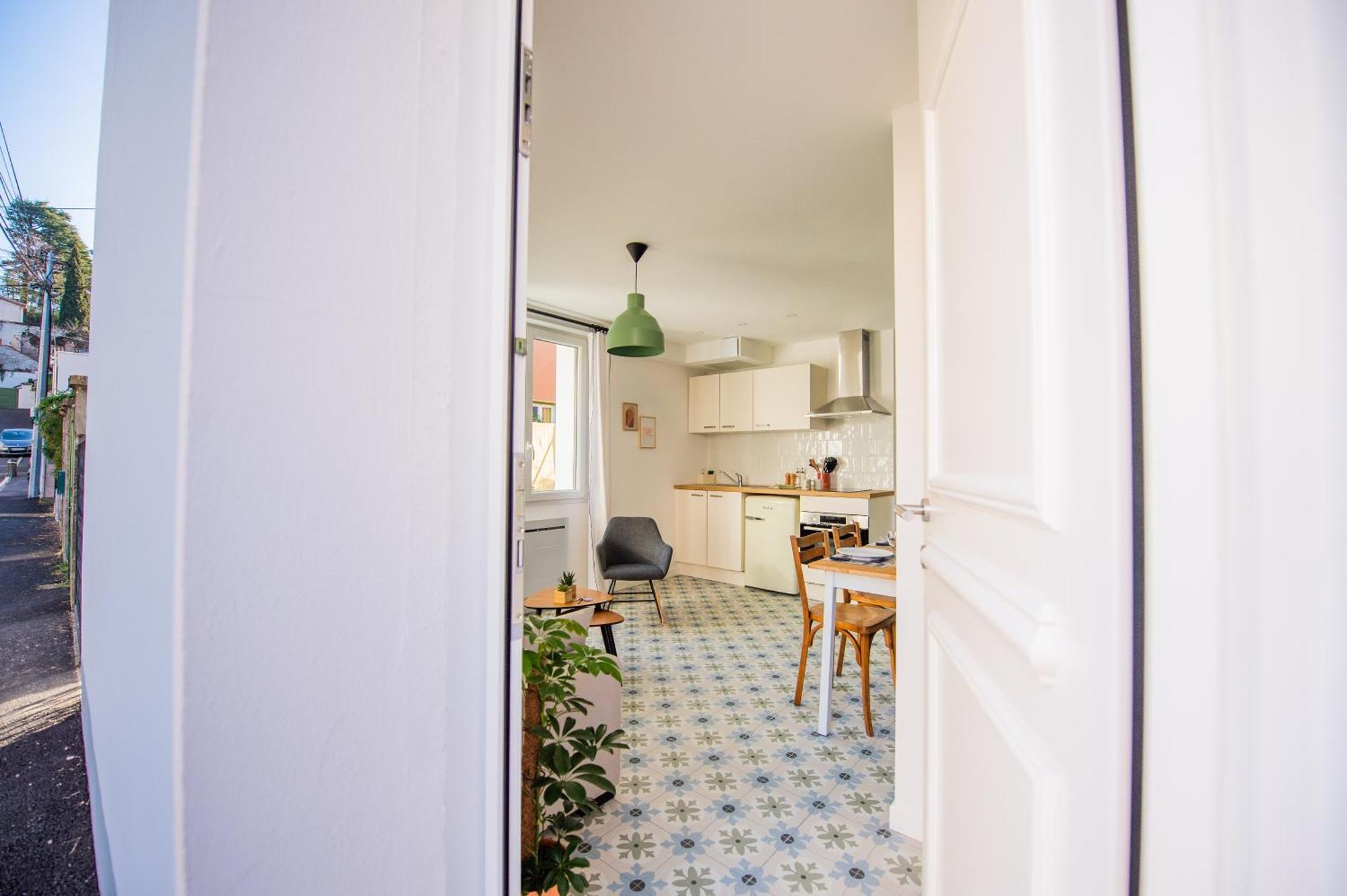 Casita - Comme Une Petite Maison - Parking Gratuit Valence  Kültér fotó
